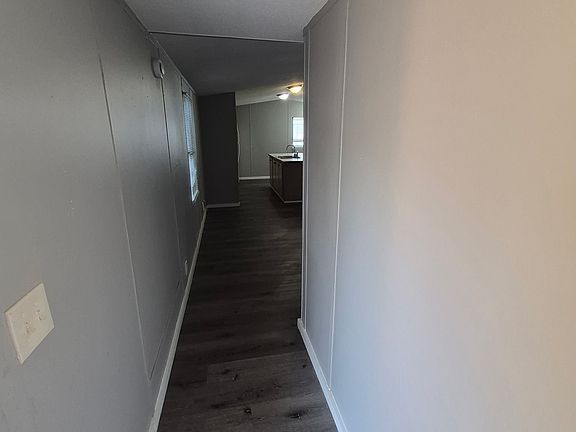 5th image of 401 Decatur St