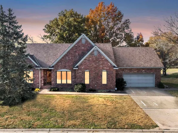 1805 S Nicklaus Dr, Clinton, MO 64735