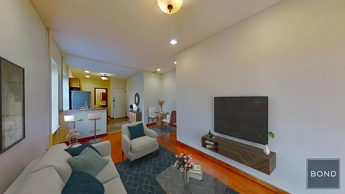 Rented by Bond New York | media 33