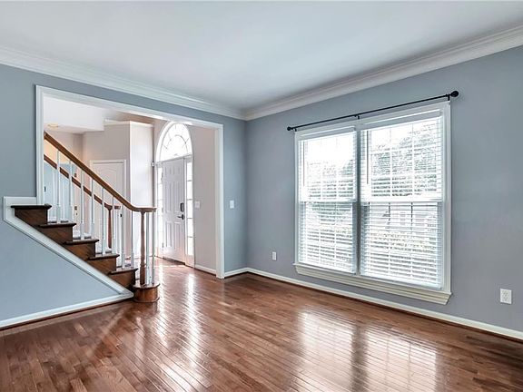 2nd image of 6880 Shadow Ridge Ln