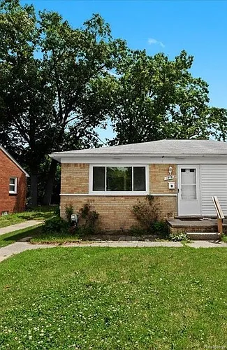 1919 Ackley Ave Photo 1