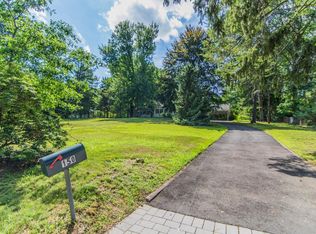 150 Columbus Ave, Closter, NJ 07624