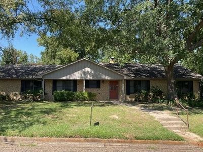 515 Brookwood Dr, Mount Pleasant, TX, 75455