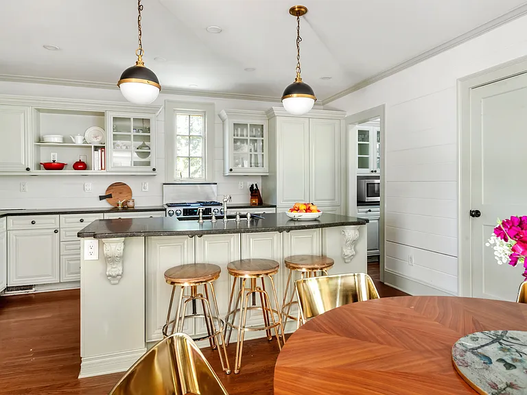 63 Beverly Rd NE #GUEST HOUSE — Photo 47