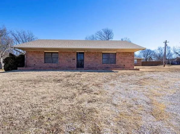 314 N Clarady St, Wanette, OK 74878