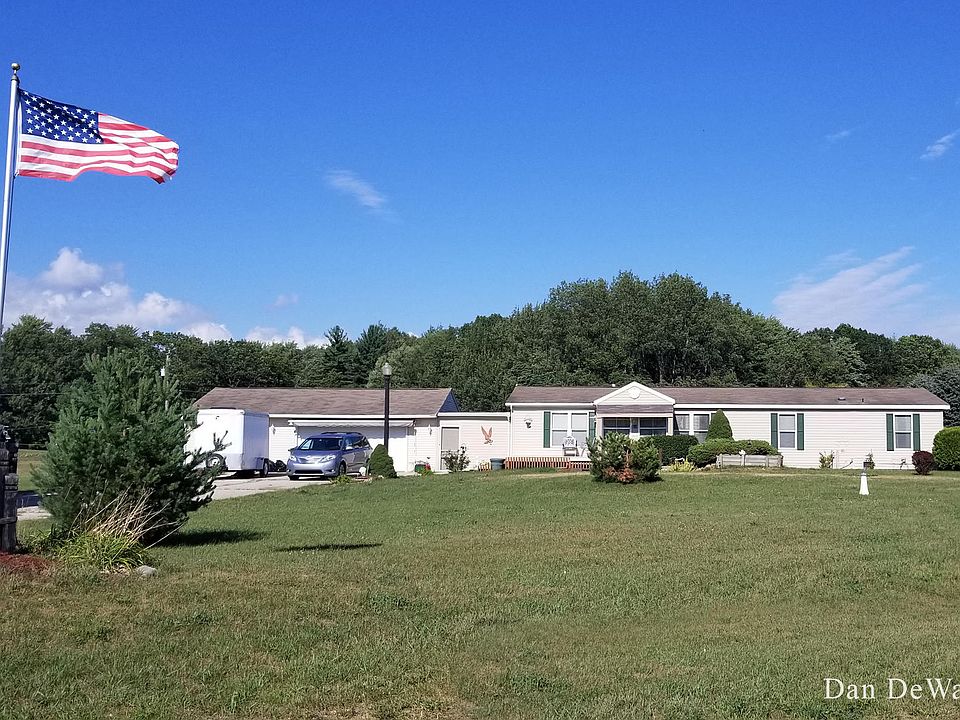 1st image of 1435 Lucky Ln NE