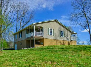 322 Mamie Hamilton Rd, Forest City, NC 28018