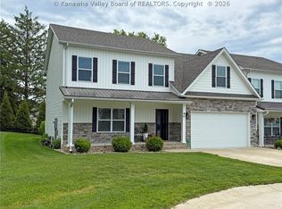 62 Cottage Ln, Hurricane, WV 25526
