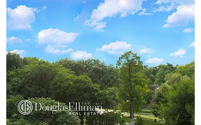 Sold by Douglas Elliman | media 18