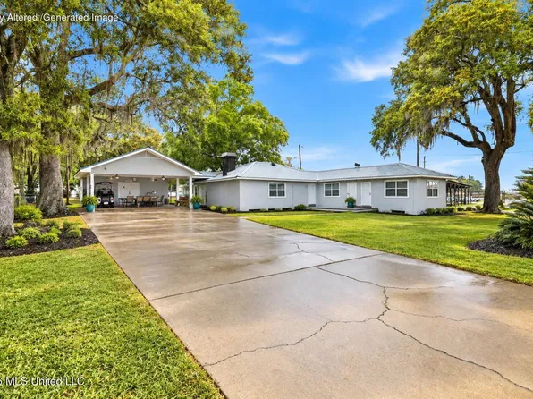 3309 Mary Walker Dr, Gautier, MS 39553