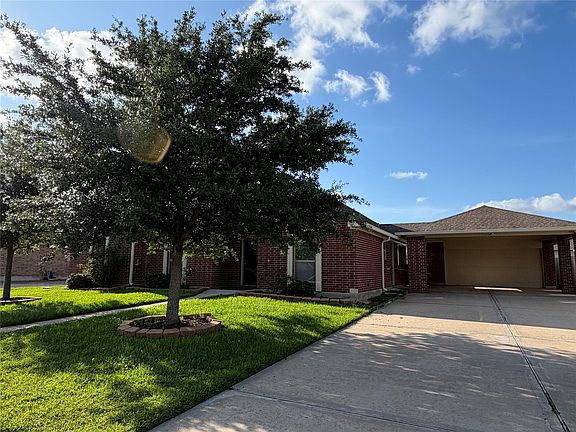 4th image of 6739 Conroe Cir