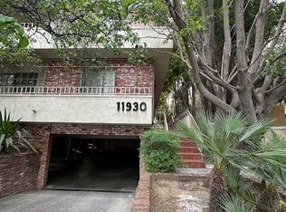 M11930, Los Angeles, CA 90049