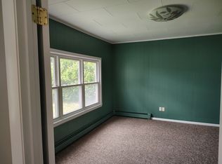 45 Old Greene Rd APT 1, Lewiston, ME 04240