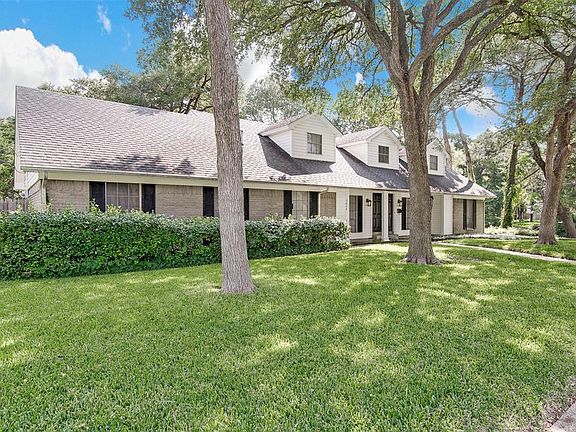 2nd image of 3858 Treeline Dr