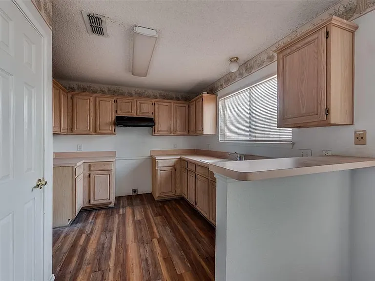2909 Gatineau Ct — Photo 8
