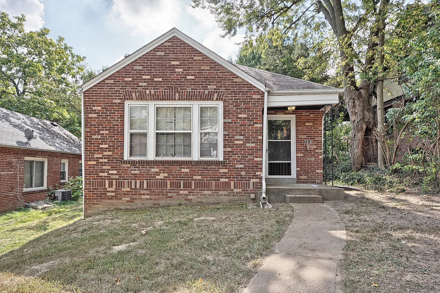 7416 Wayne Ave photo 1