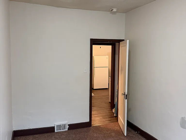 742 Lorenz Ave #2 — Photo 6