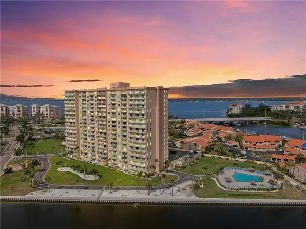 4900 Brittany Dr S APT 802, Saint Petersburg, FL 33715