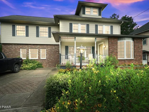 705 Avenue I, Matamoras, PA 18336