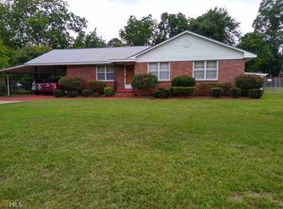 1702 Woodrow Ave, Dublin, GA 31021