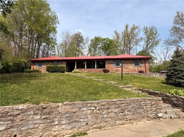 535 Poplar Grove Dr, Vandalia, OH 45377