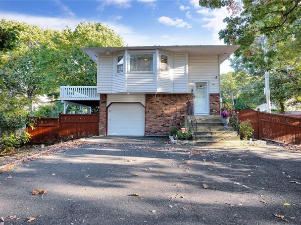 165 Belle Avenue, Ronkonkoma, NY 11779