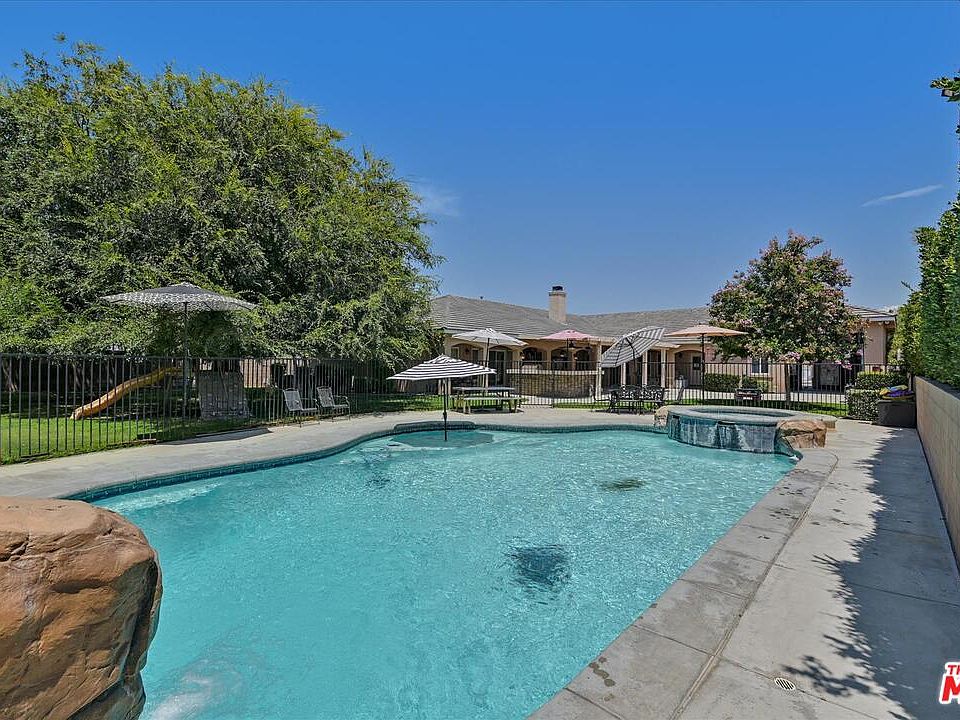 1st image of 44225 French Cir