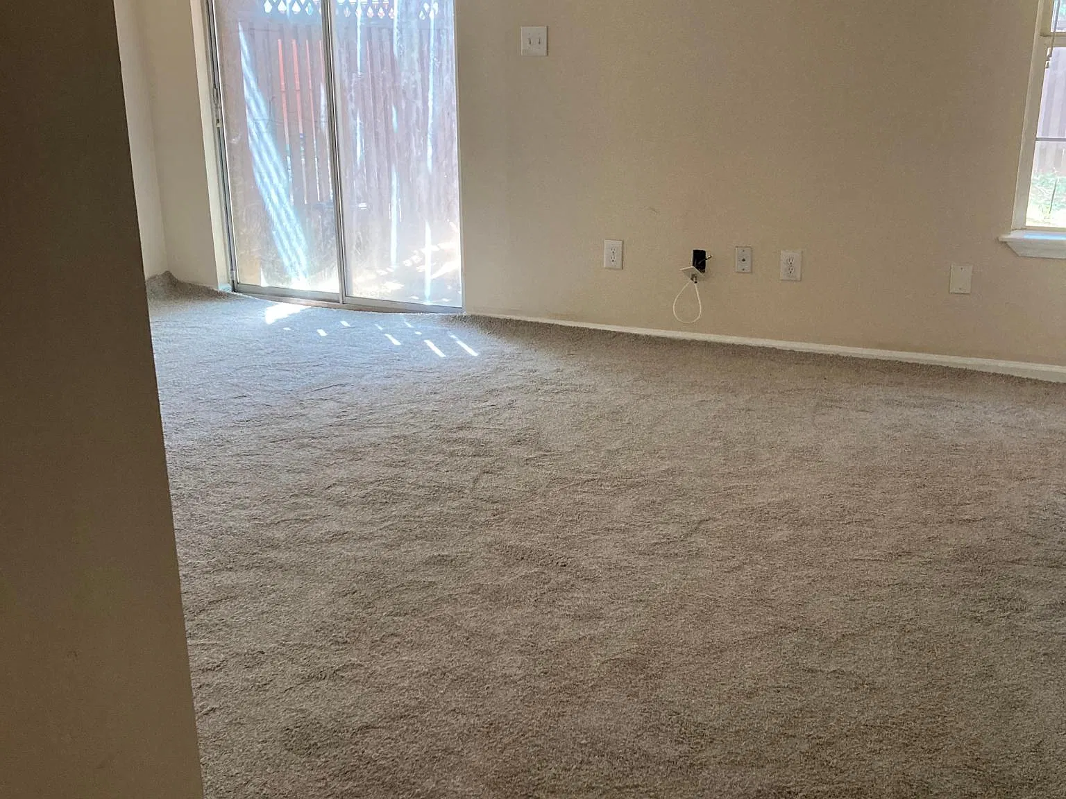 3 bed, 1745 sqft, $1,825 — Photo 3