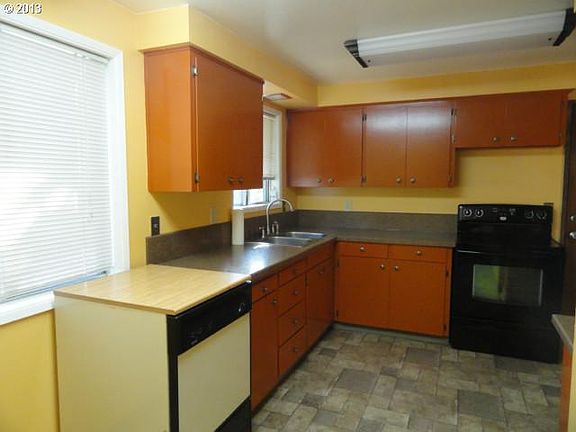5th image of 11241 S Parkland Ct