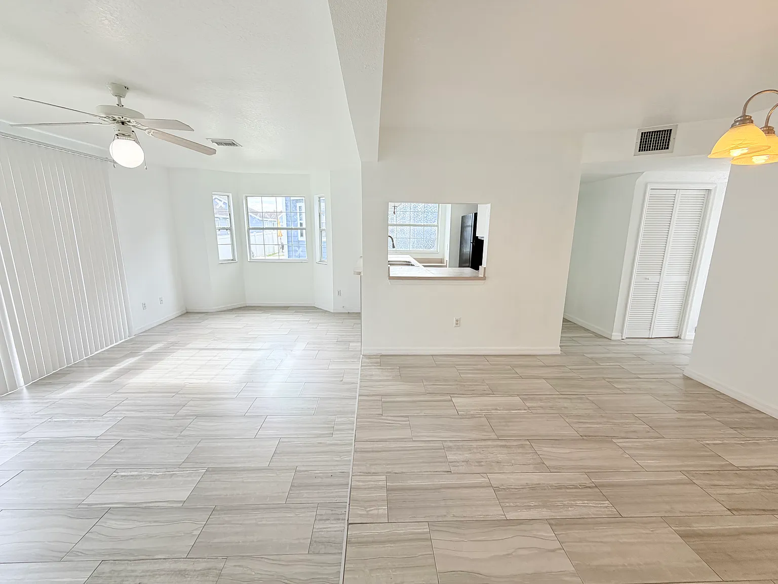 143 Mango Dr — Photo 4