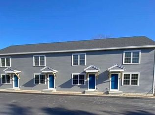 12 Higbee Ln, Cumberland, ME 04021