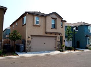 1527 Bright Pl, Clovis, CA