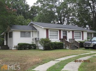 402 Holmes St, Barnesville, GA 30204