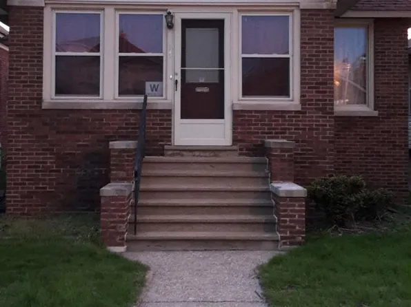 1516 Amy Ave, Whiting, IN 46394