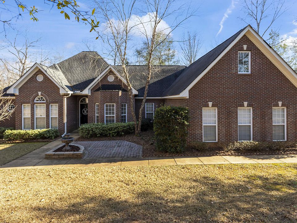 Image 1: Front of home