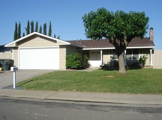 4034 Glen Innes Way, Sacramento, CA 95826