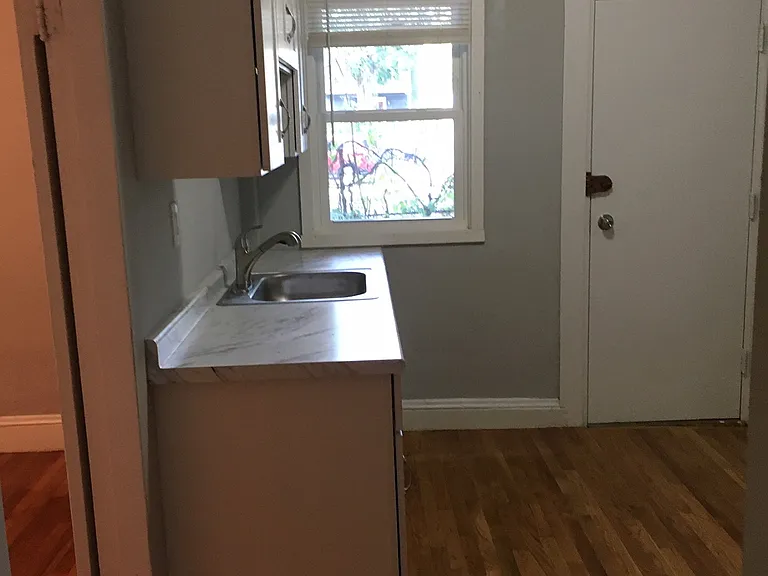 3 Bardwell St #1 — Photo 11