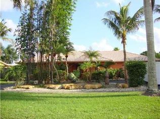 7360 SW 5th St, Plantation, FL 33317