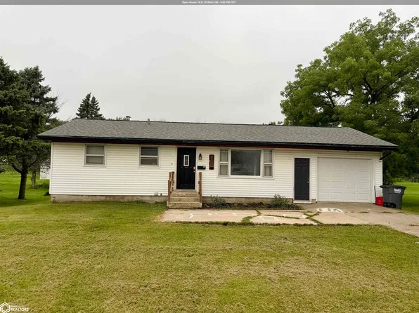 818 16th St, Eldora, IA 50627