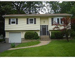 1st image of 9 Lakeland Ave