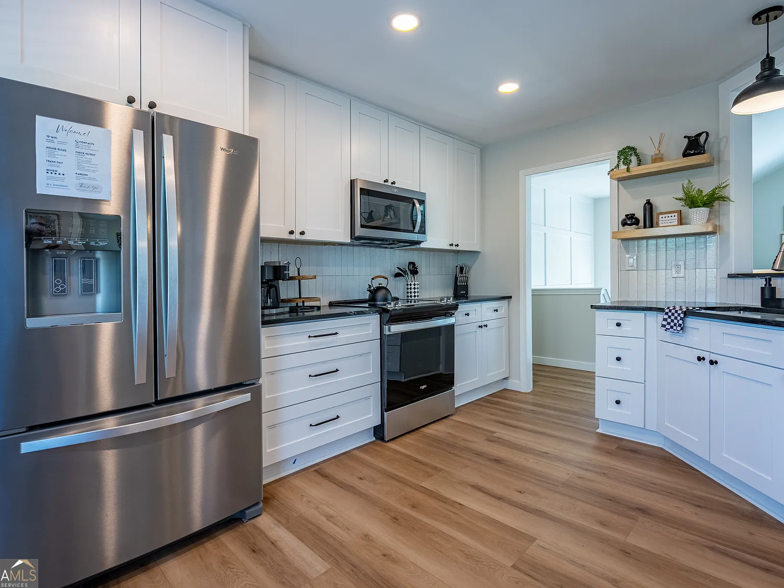 4 bed, 3.0 bath, $6,314 — Photo 3