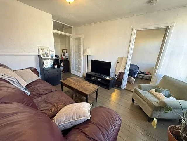 2 bed, $2,600 — Photo 4