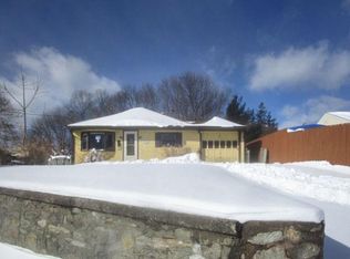 128 Jervis St, Woonsocket, RI 02895