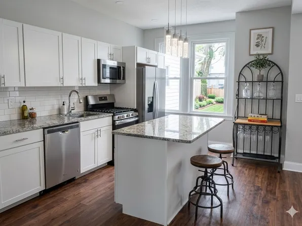 1432 Perry Pl NW, Washington, DC 20010