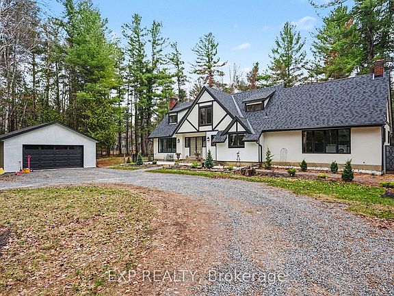 2nd image of 2844 Old Almonte Rd