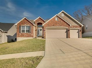 4076 Amberleigh Pkwy, Imperial, MO 63052