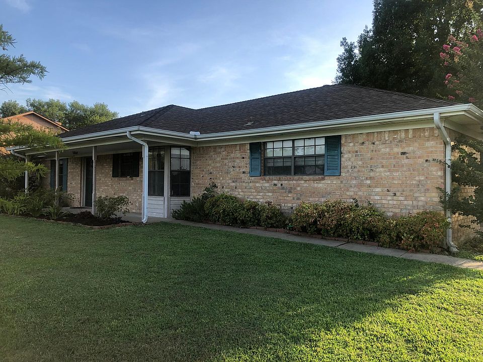 1st image of 288 Marty Cir