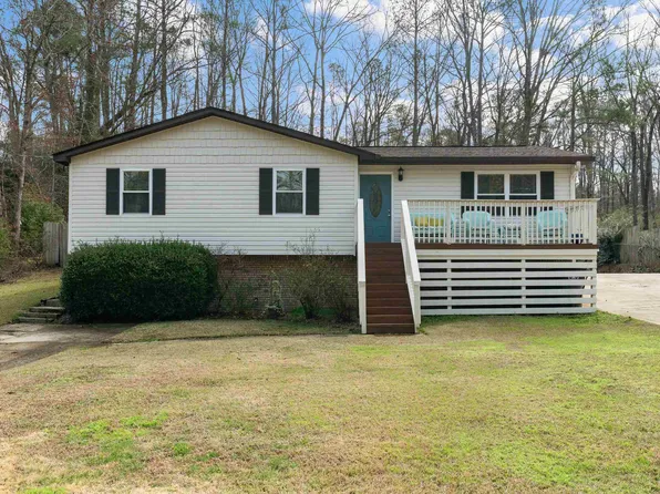 6211 Alabama Dr, Trussville, AL 35173