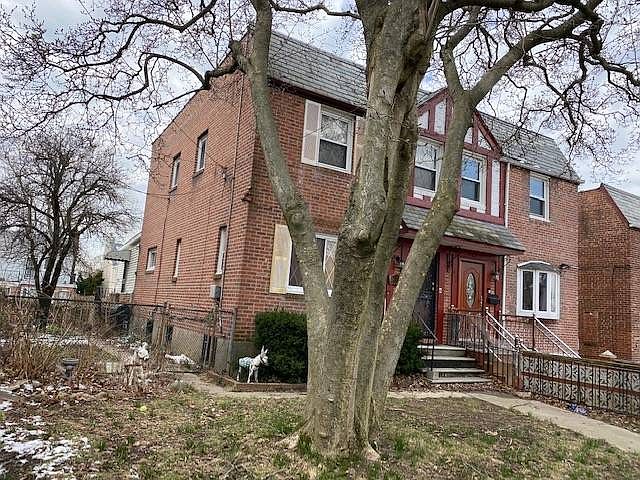 2nd image of 8226 167th St