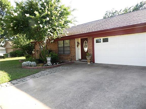 3rd image of 2608 N Casa Blanca Ct